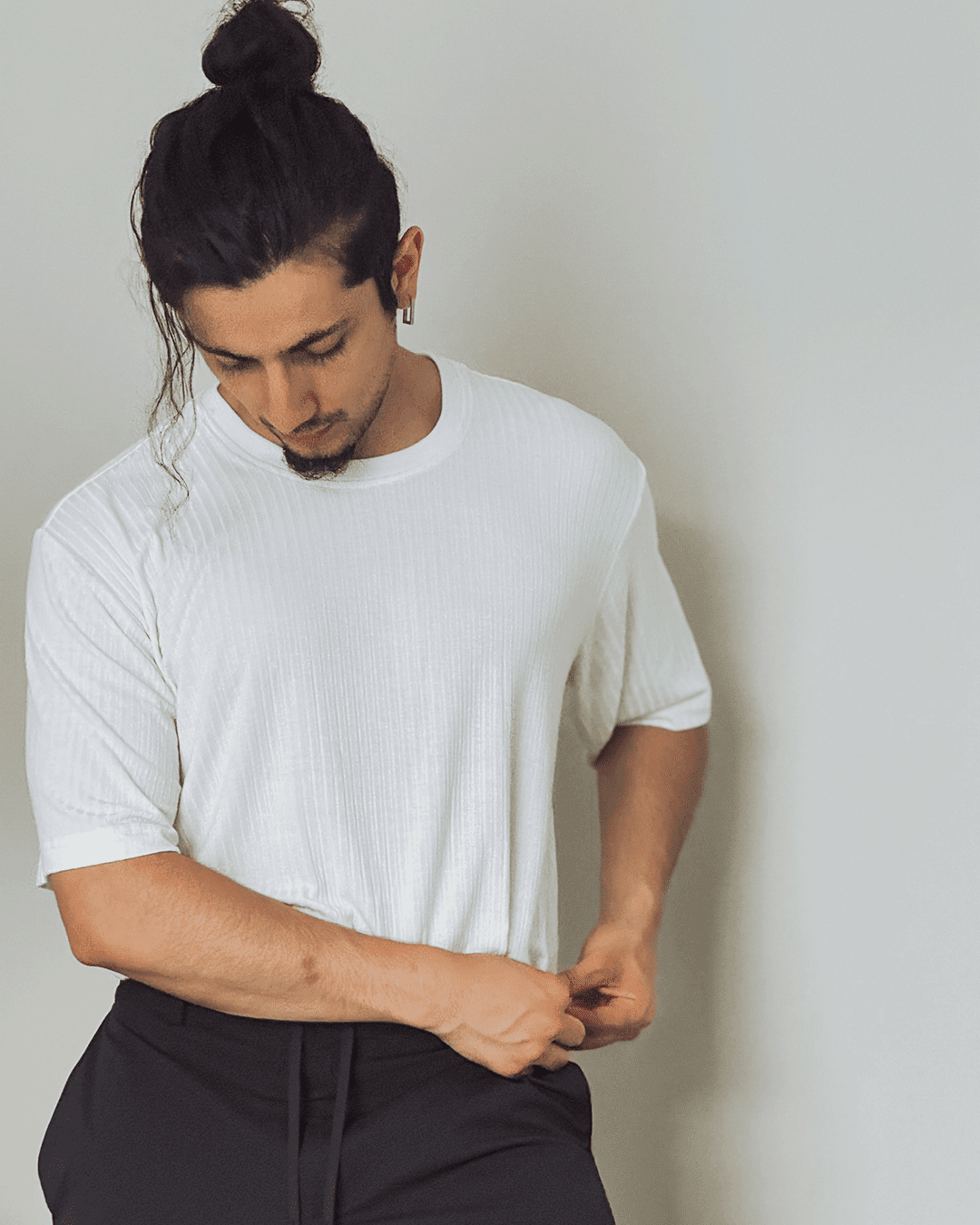 Polera Oversize Blanca Formal Cuello Redondo